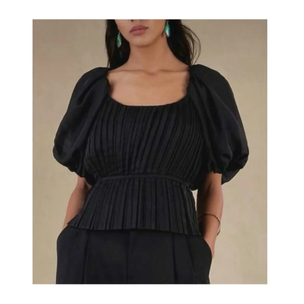 Banana Republic Black Pleated Romantic Puff Sleeve Top